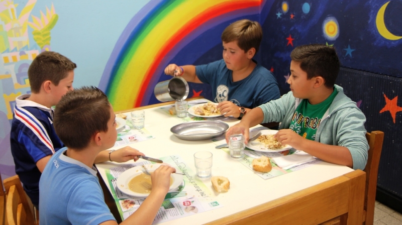 &Agrave; la&nbsp;cantine, on mange local&nbsp;!