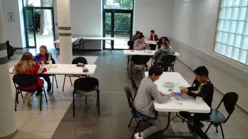 Une première soirée jeux pour&nbsp;les jeunes réussie&nbsp;!