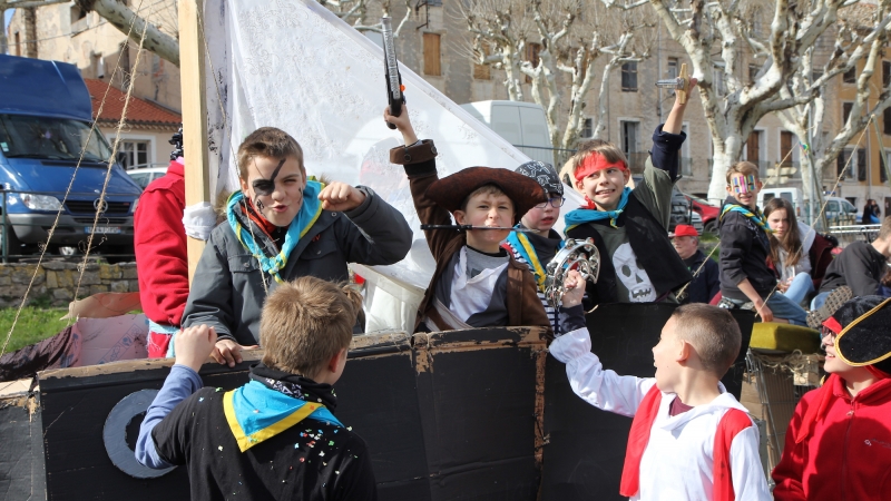 BÉDARIEUX FAIT SON CARNAVAL !