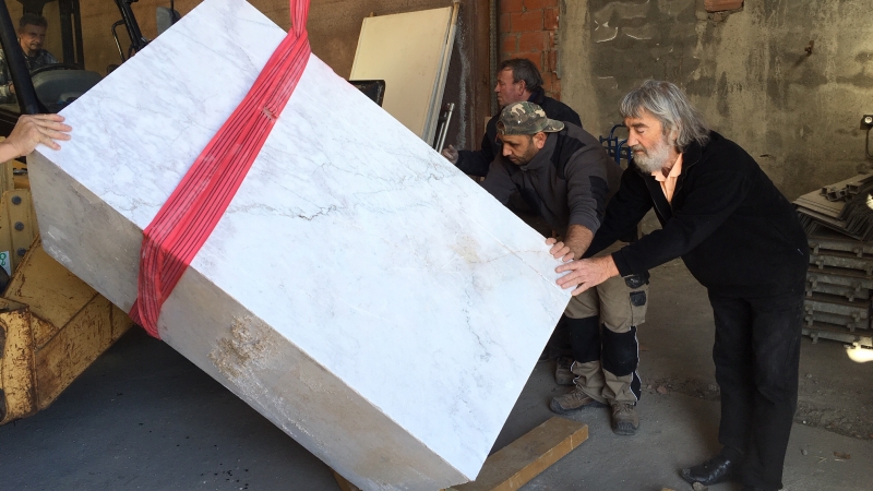 UNE OEUVRE EN CR&Eacute;ATION &Agrave; LA TUILERIE AVEC YANN LI&Eacute;BARD