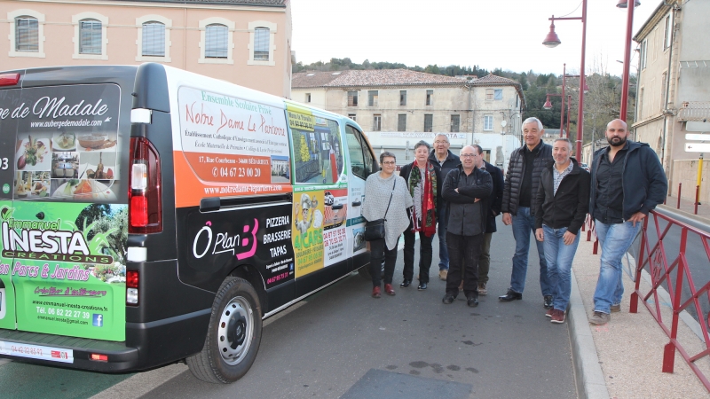 LE CLUB DE RUGBY SE DOTE D’UN V&Eacute;HICULE 9 PLACES