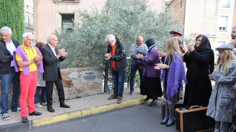 UN BEL HOMMAGE AUX REPUBLICAINS ESPAGNOLS DE 1939