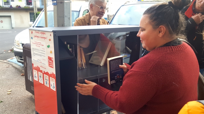 DES BOÎTES À LIRE POUR PARTAGER LA LECTURE