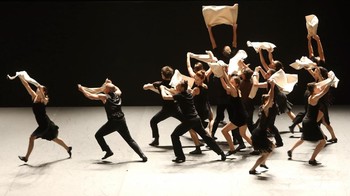 PROJECTION - MR GAGA