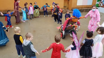 La bonne humeur règne au centre de loisirs