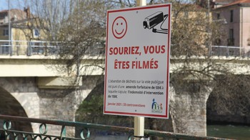 À la une : La ville déclare la guerre aux déchets