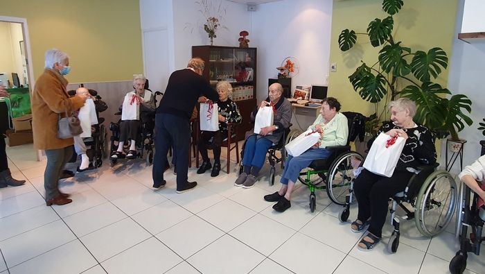 Traditionnelle remise des colis aux anciens combattants