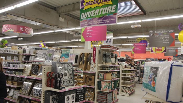 L’enseigne Bazarland prend ses quartiers