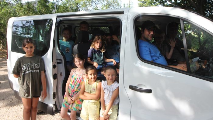 Un nouveau mini-bus pour&nbsp;le centre de&nbsp;loisirs