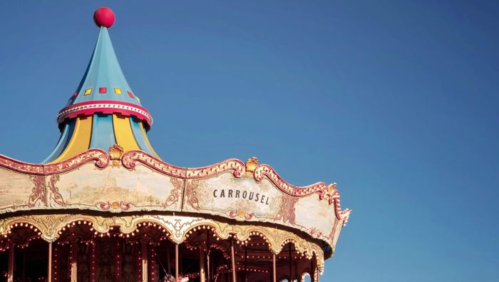 Carrousel et chalets aux délices de Noël