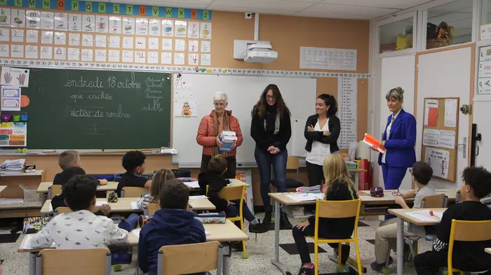 Remise des dictionnaires